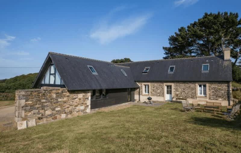 Large Farmhouse With Garden And Sea View For 8 People Locquenole Luaran gambar