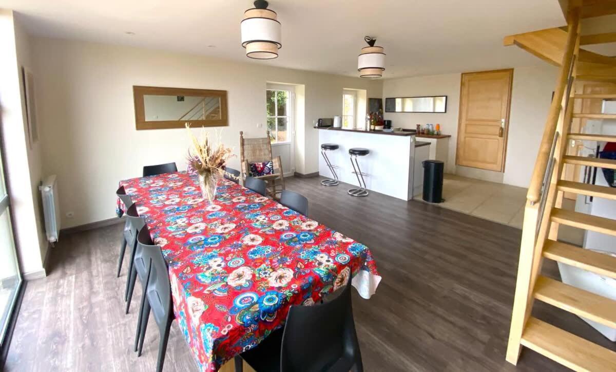 Large Farmhouse With Garden And Sea View For 8 People Locquenole Luaran gambar